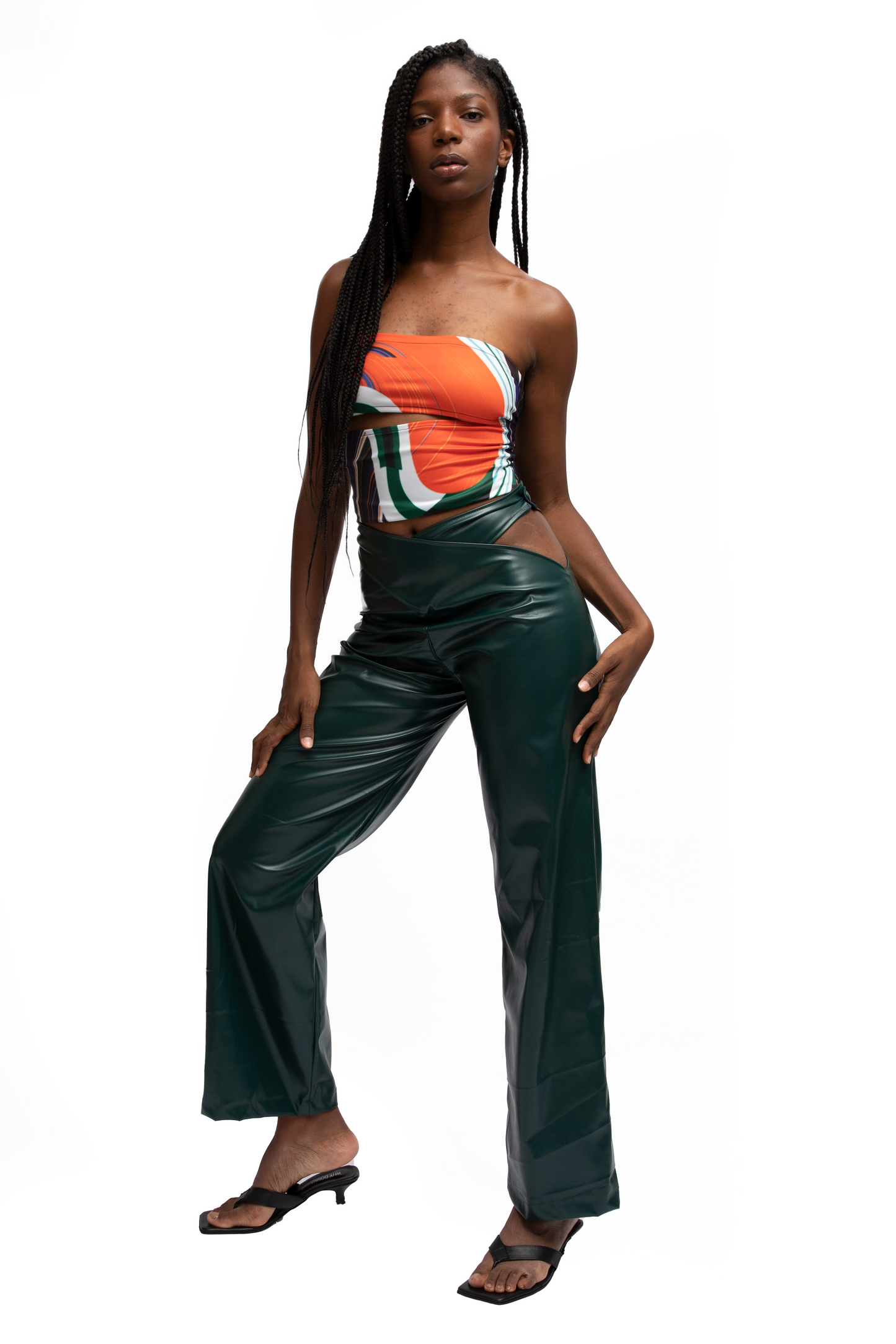 AXIAL STRAPLESS TOP