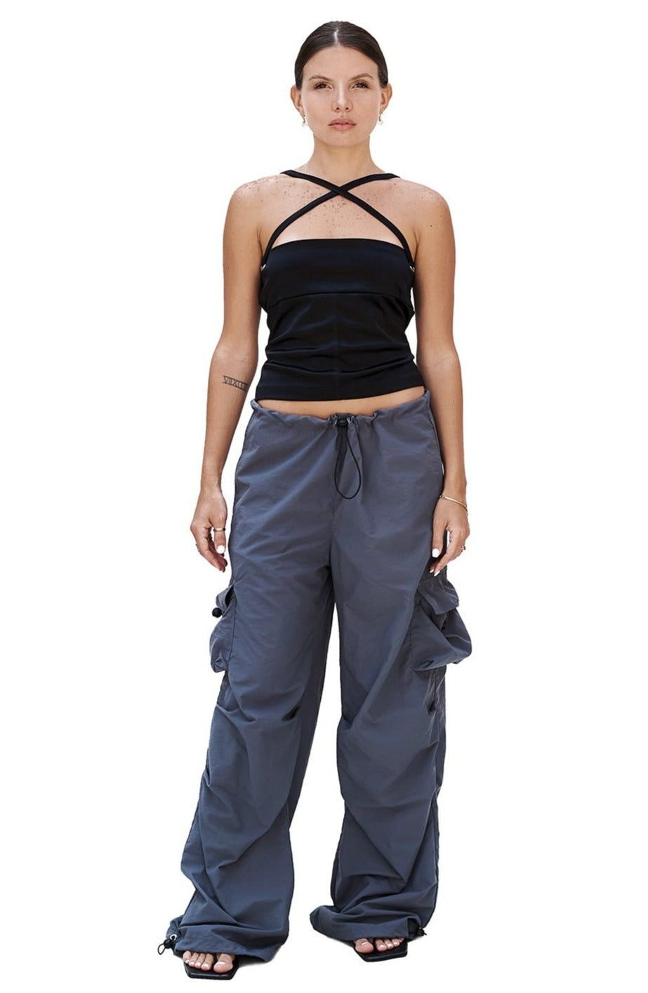 CROSSOVER STRAPLESS BLACK TOP