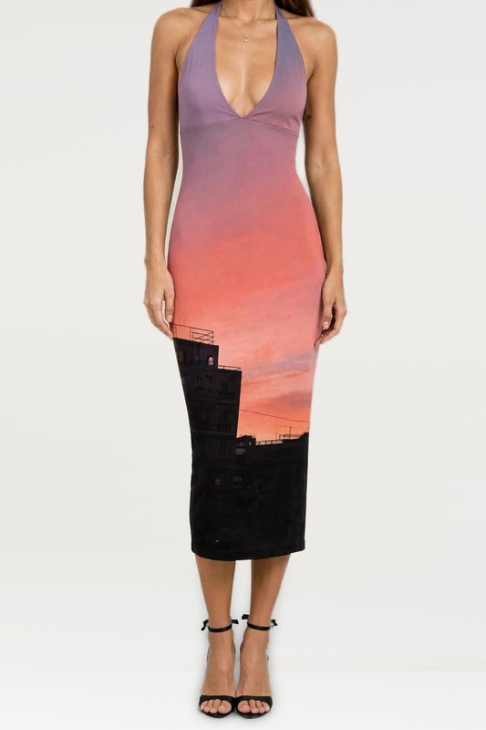 THE DRESS - FIRST 7PM SUNSET
